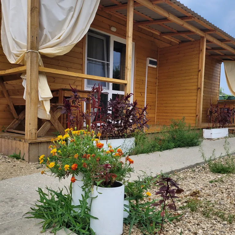 Коттедж 1-комнатный Дом — аренда посуточно в Береговое (Феодосия)