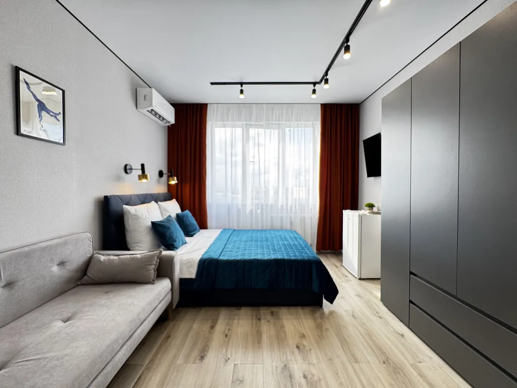 Уютная студия около города еды