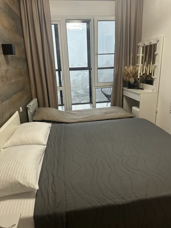 Уютная однокомнатная квартира в центре города с прекрасным видом