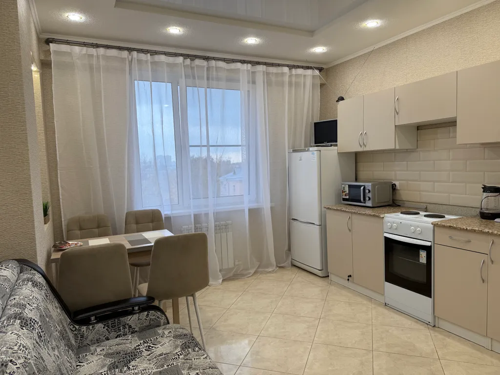 Современная квартира в пешей доступности от ЖД вокзала