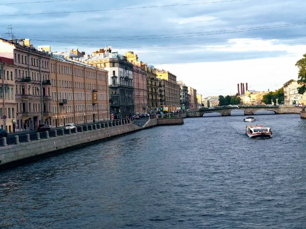 Квартира Квартира в центре с видом на фонтанку и купола — Санкт-Петербург