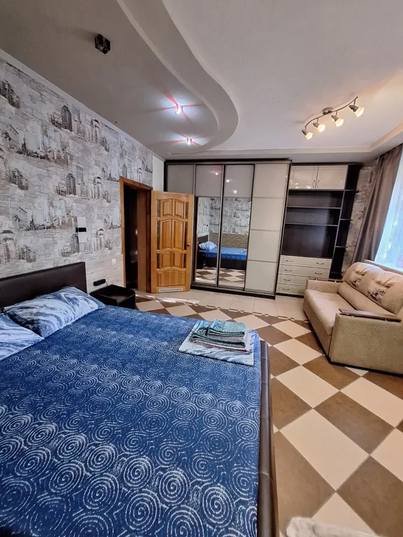 Тёплый приём в центре шахт