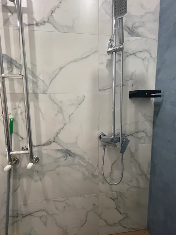 Большая, уютная двухкомнатная квартира с евроремонтом в центре города