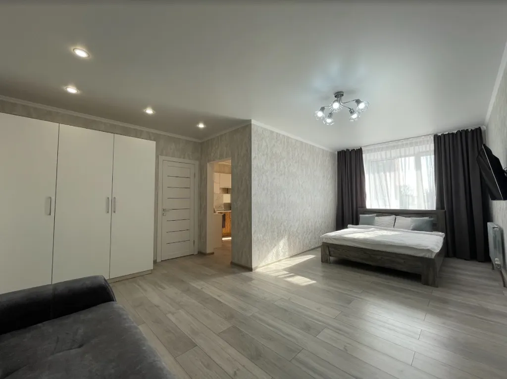 1-комнатная квартира-студия бизнес-класса в новостройке — аренда посуточно в Петропавловск