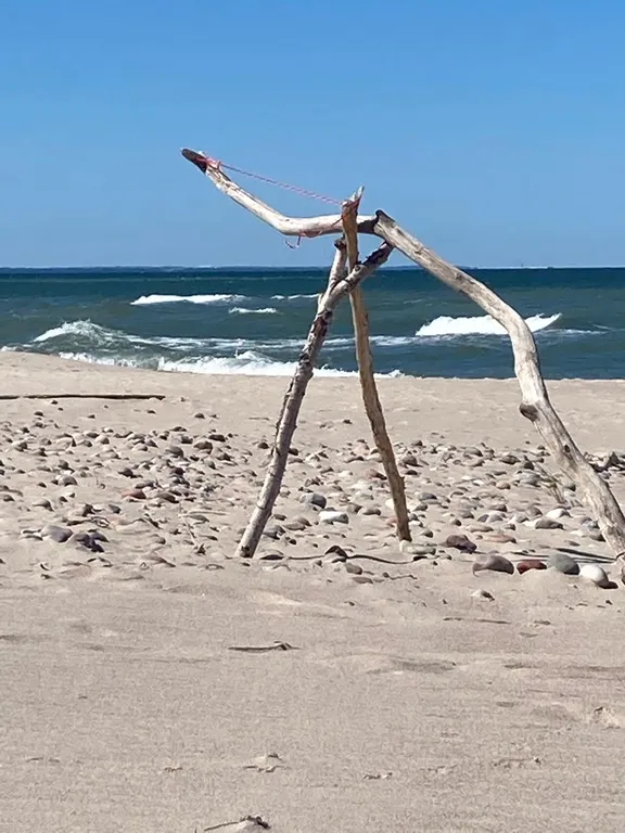 Дом с пляжем у моря