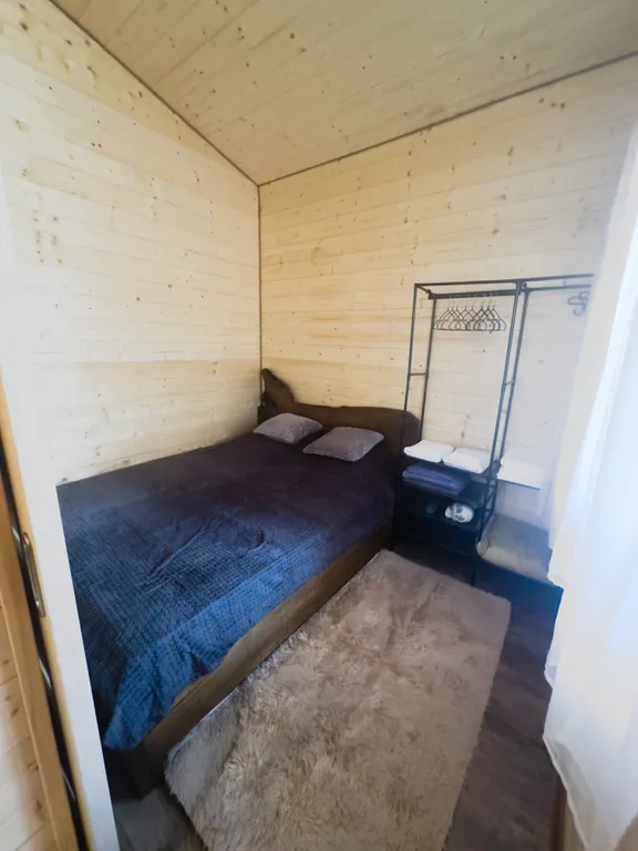 Уютный деревянный домик