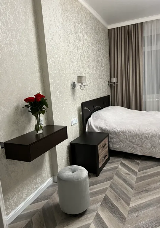 Уютная квартира в центре города с видом на горы