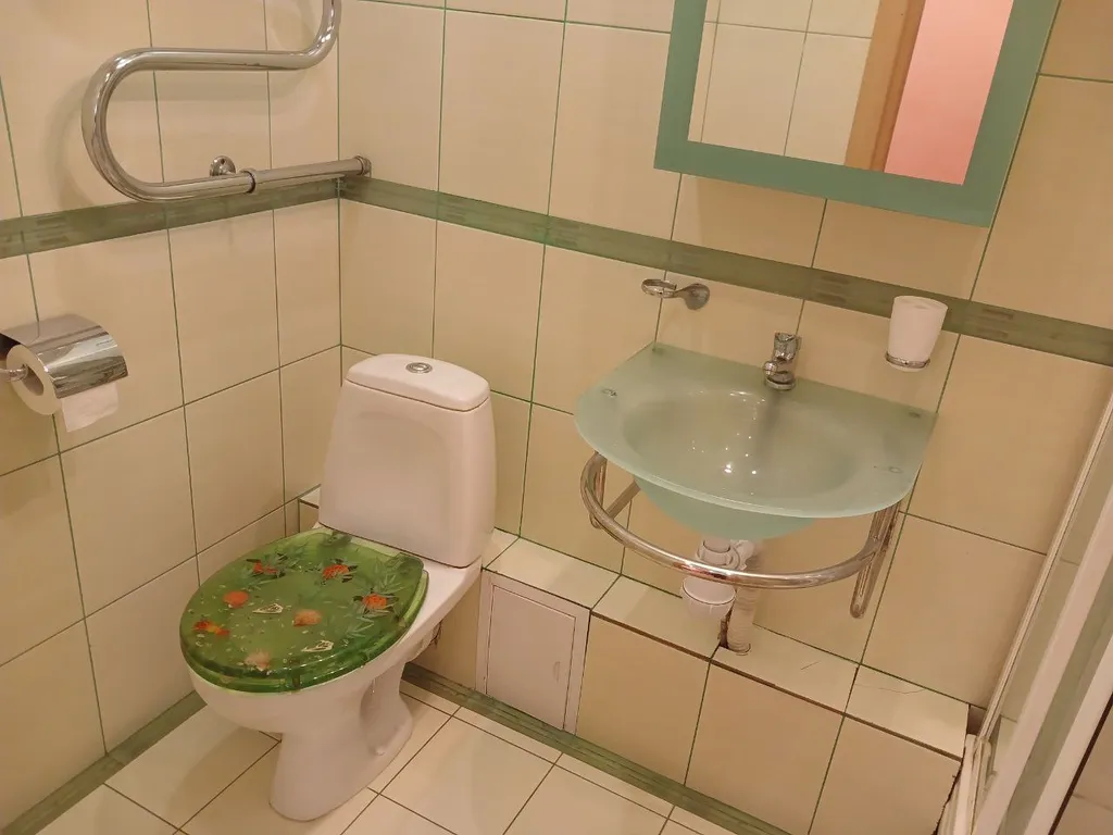 Яркая студия Aday Aparts в центре Курска