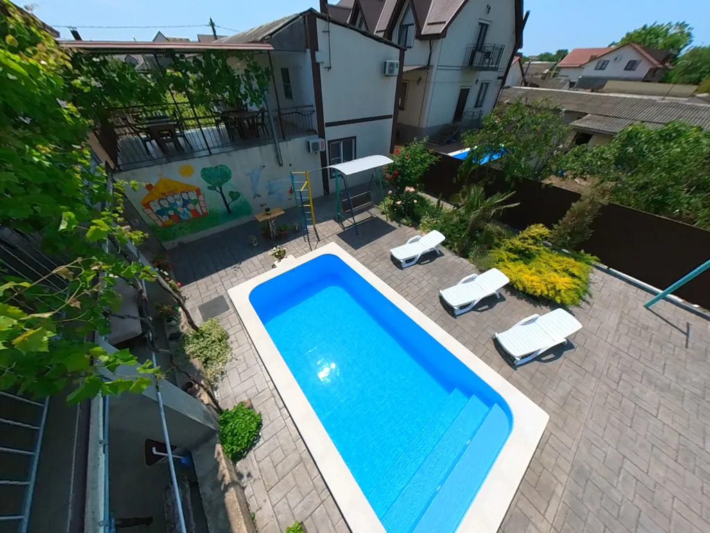 Квартира студия с террасой