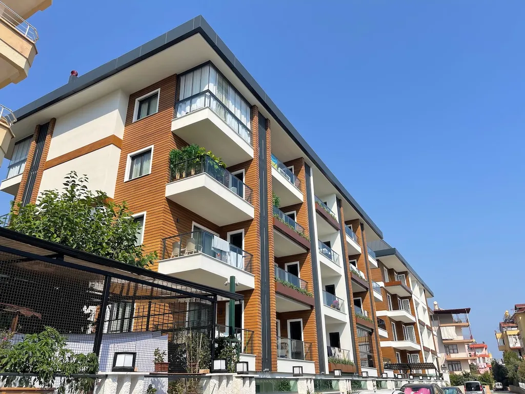 Стильные апартаменты в центре у пляжа Клеопатра