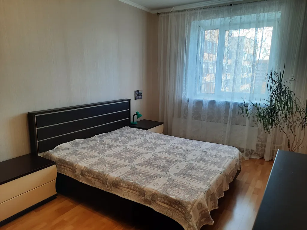 Квартира Просторная квартира в центре города у парка и озера — Дубна