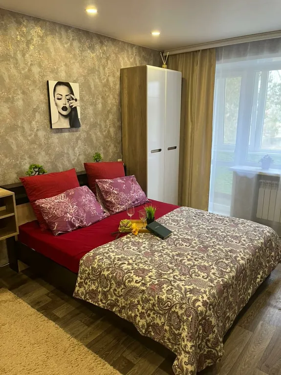 Однокомнатная квартира рядом с Волгой