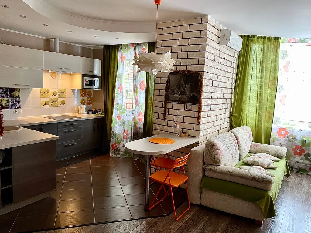 Квартира Уютная студия в спокойном районе — аренда посуточно в Калуга