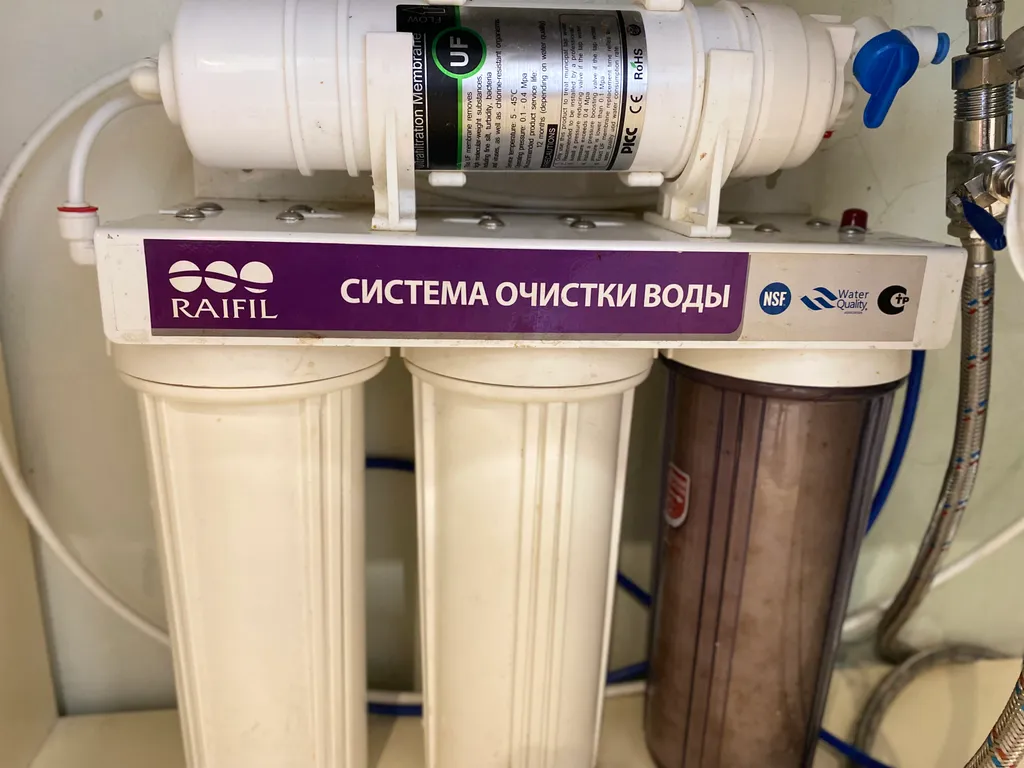 Через дорогу от ЛетоЛето Яркая 1+ квартира