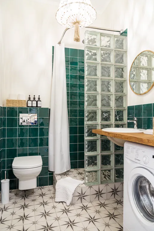 Квартира Квартира Дизайнерская Студия Апарт Аристократик, озеро Тихое 3 минуты пешком — Светлогорск