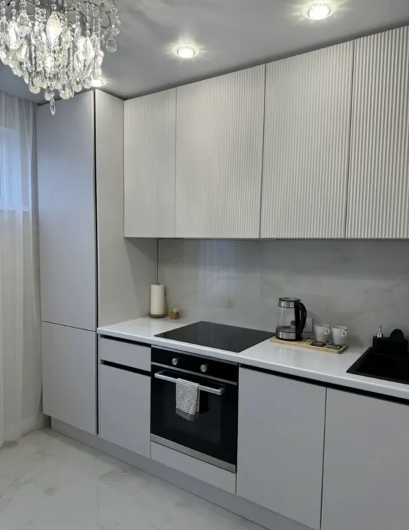 Большая, светлая трёхкомнатная квартира