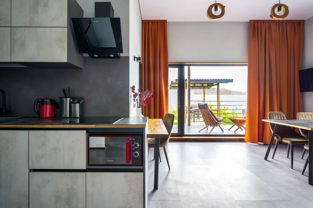 Коттедж Коттедж у Красного озера — Светлое