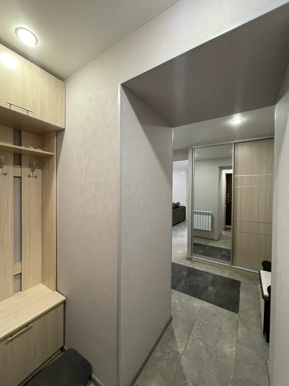 Евро-двухкомнатная с отдельным входом