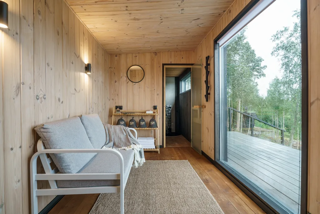 Просторный семейный коттедж у залива