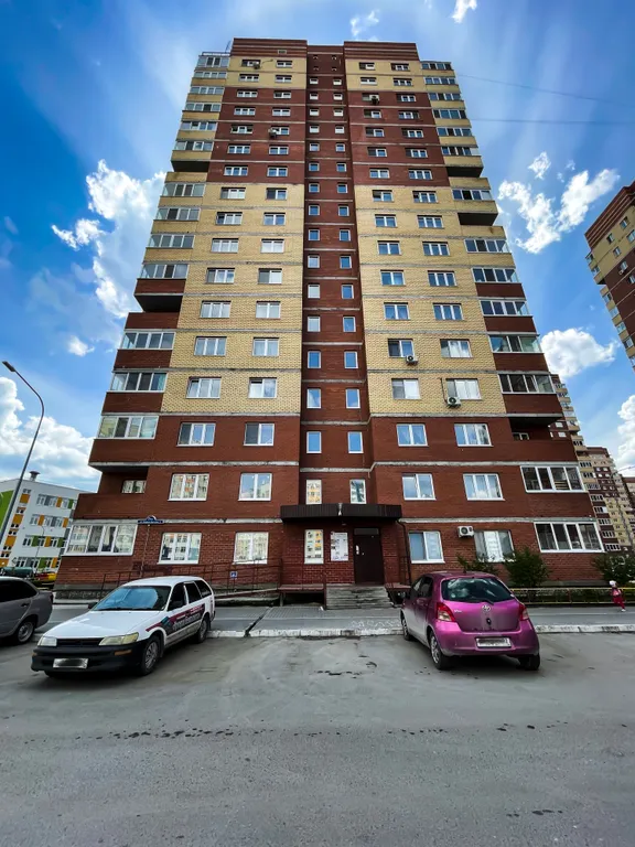 Квартира Комфортная квартира у объездной и торговых центров — Тюмень