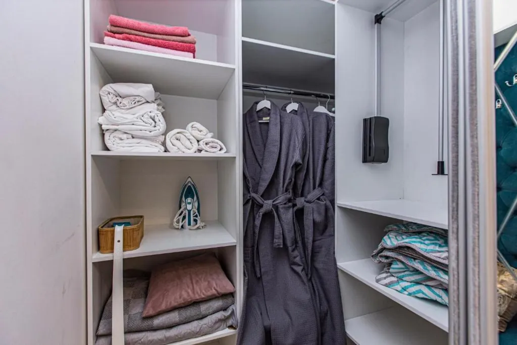 1-ком квартира Bayhouse в ЖК Абай 130 для 5-х  гостей