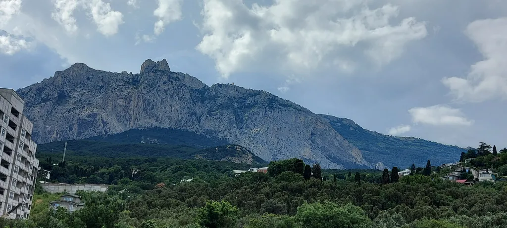 Светлая воздушная квартира у самого моря