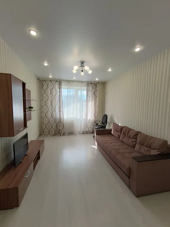 Просторная 2-комнатная квартира в 10 минутах от ЖД Вокзала