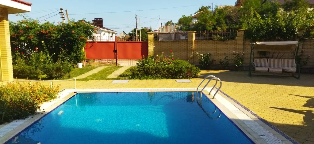 Нескромная вилла