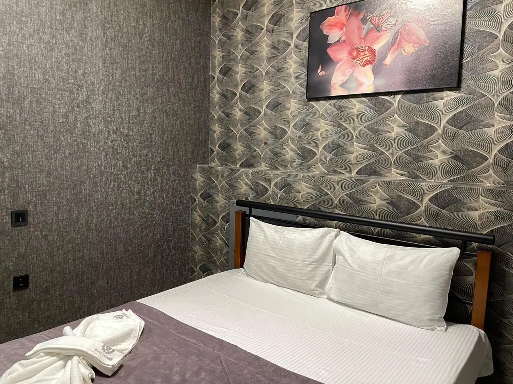 Апартаменты с уютным дизайнерскими ремонтом