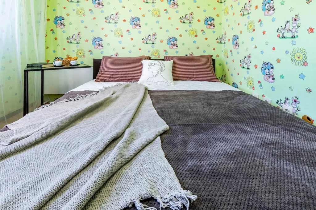 Евротрешка около метро Проспект Космонавтов на 6 гостей