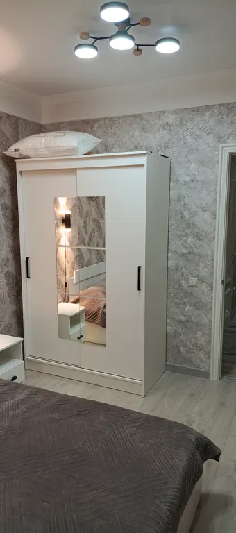 Уютная квартира недалеко от моря с видом на город