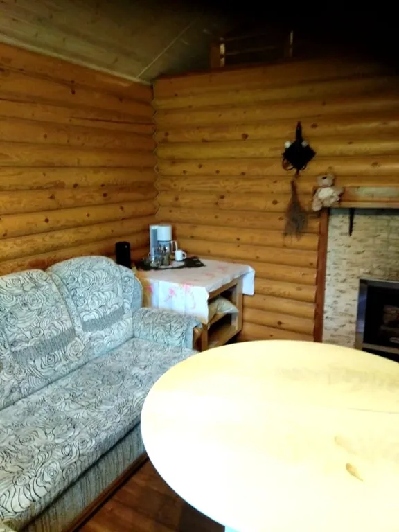 Дом - баня на берегу реки