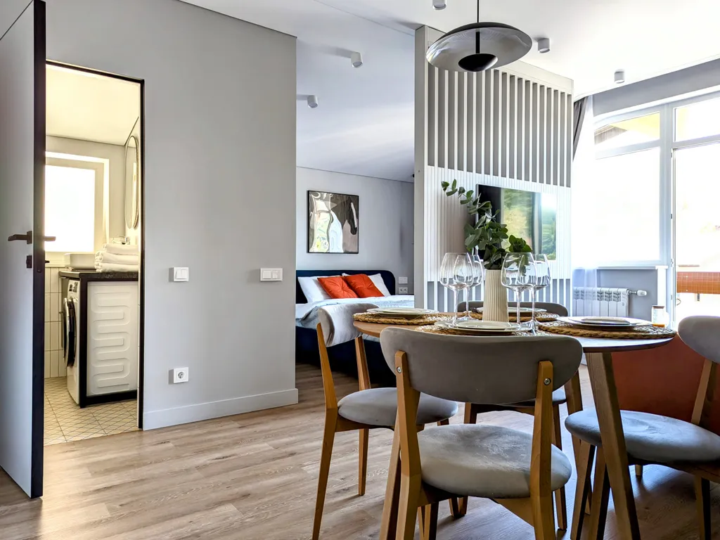 Новая квартира с видовым балконом и лыжной комнатой