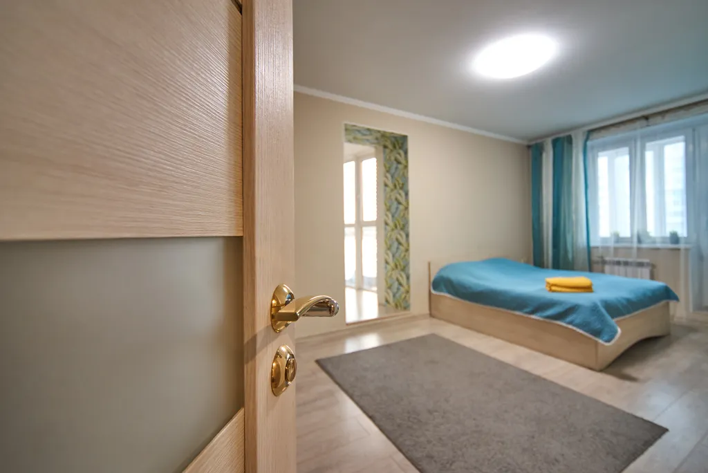 Вид на реку и крокус