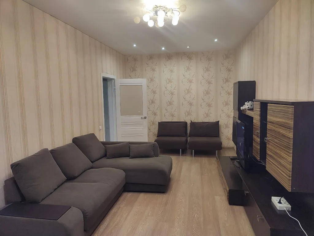 3-комнатная Квартира