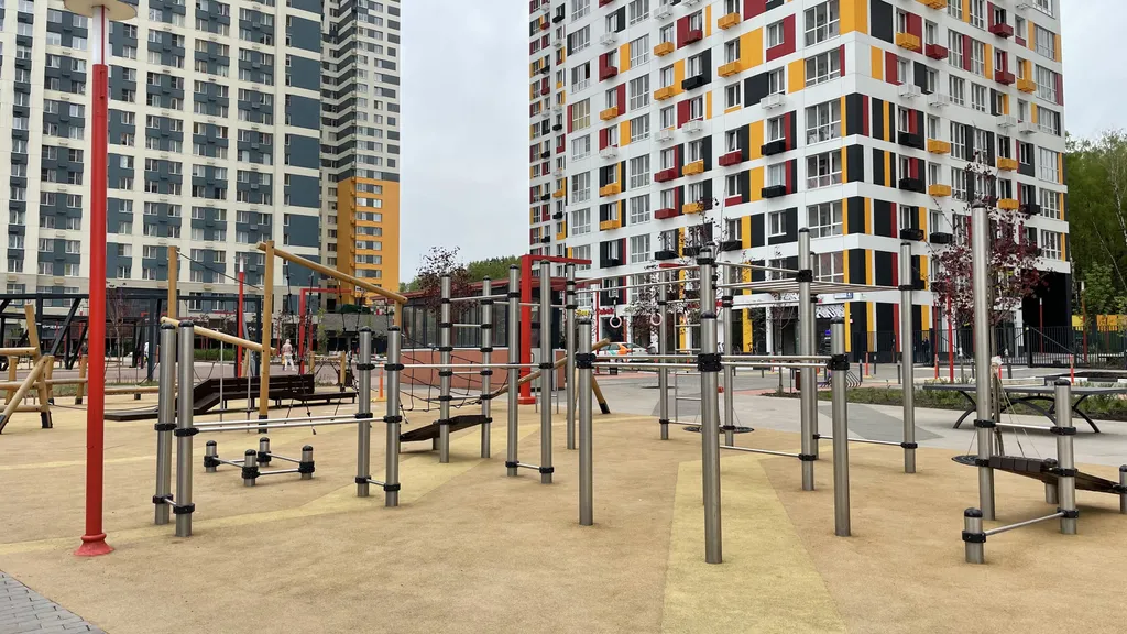 Апартаменты на набережной рядом Крокус