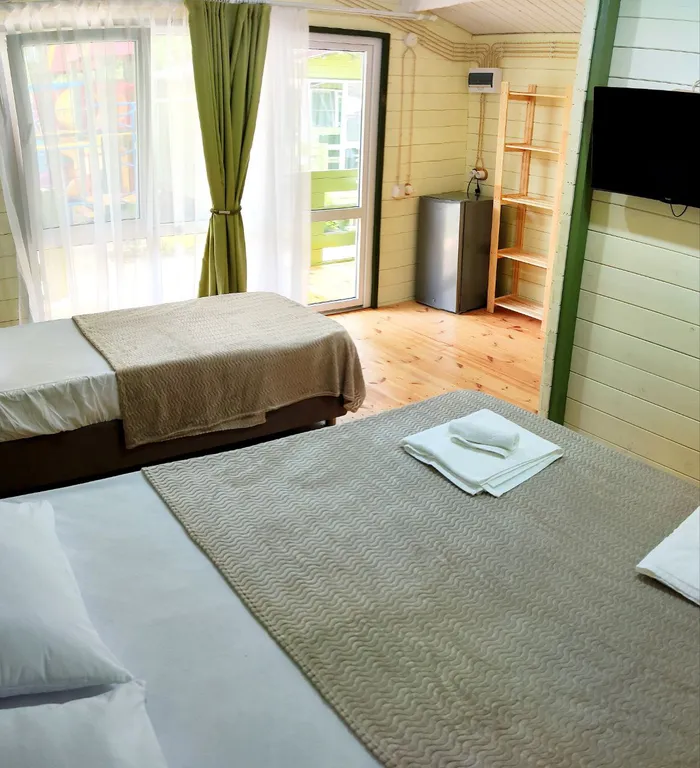 Коттедж Домик 3 местный в гостинице Kulikov house с бассейном — аренда посуточно в Амзара