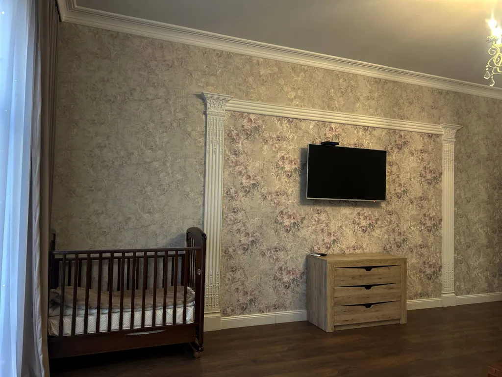 Двухкомнатная квартира с балконом (75кв.м.)
