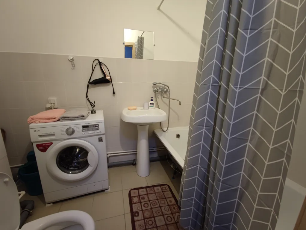 Тёплая Студия 1этаж