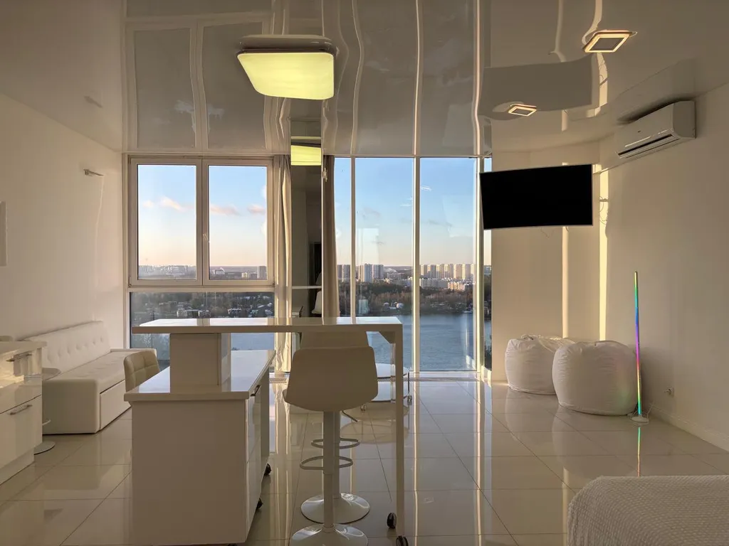 Квартира Квартира Белая панорамная студия Dream Sky — Санкт-Петербург