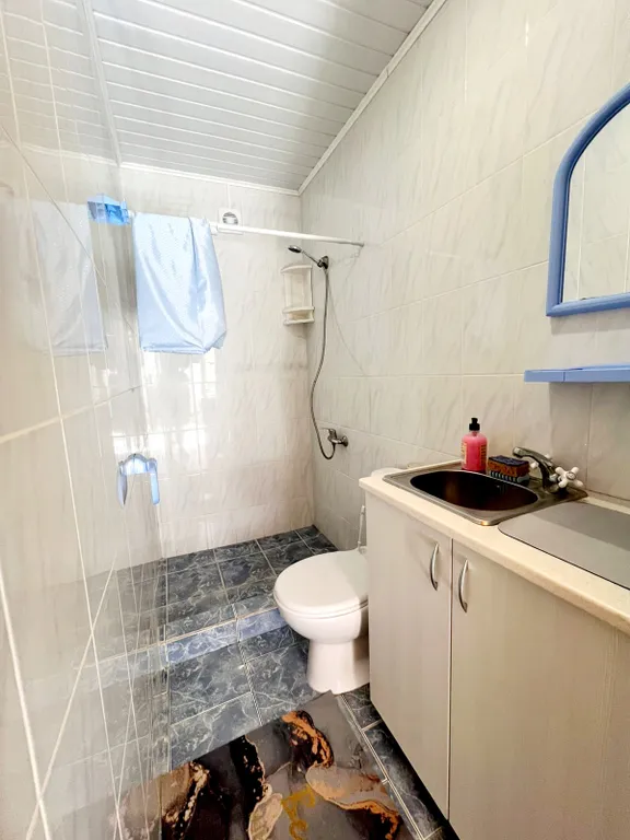 Семейный номер с диваном