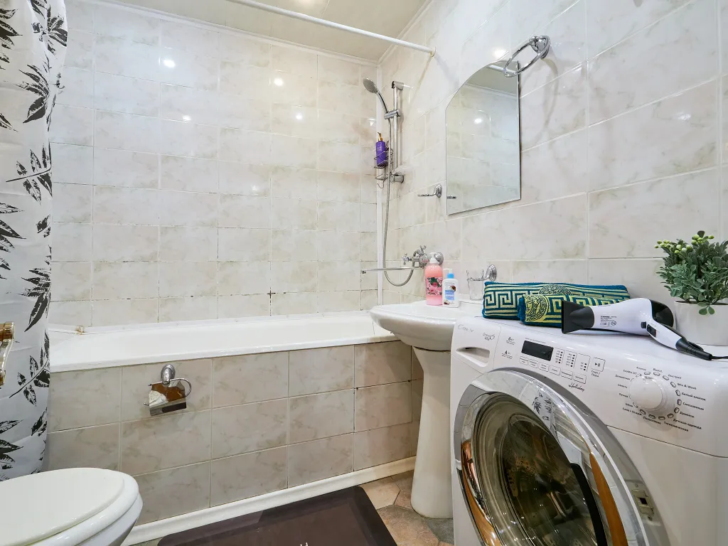 Дом с мангальной зоной  в самом центре города