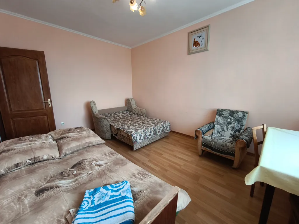 Уютная 2-х комнатная квартира в частном доме с бесплатной парковкой