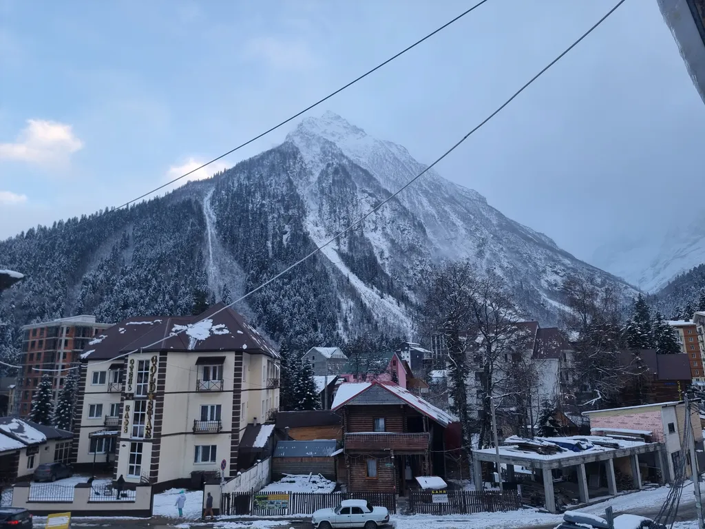 Уютная квартира с видом на горы