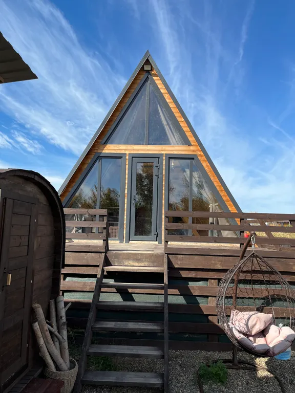 Коттедж A-Frame на берегу реки, рыбалка с пирсом в Береговом — аренда посуточно в Ростов-на-Дону