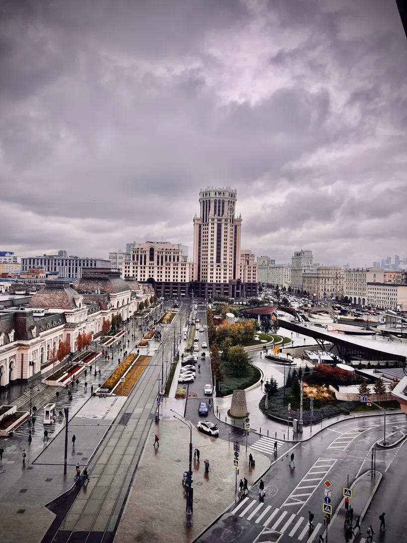 Двухместный номер с 1 кроватью и потрясающим видом на Москву, Москва,  Кожевническая улица, 1с1, объявление 1638222 — Суточно.ру