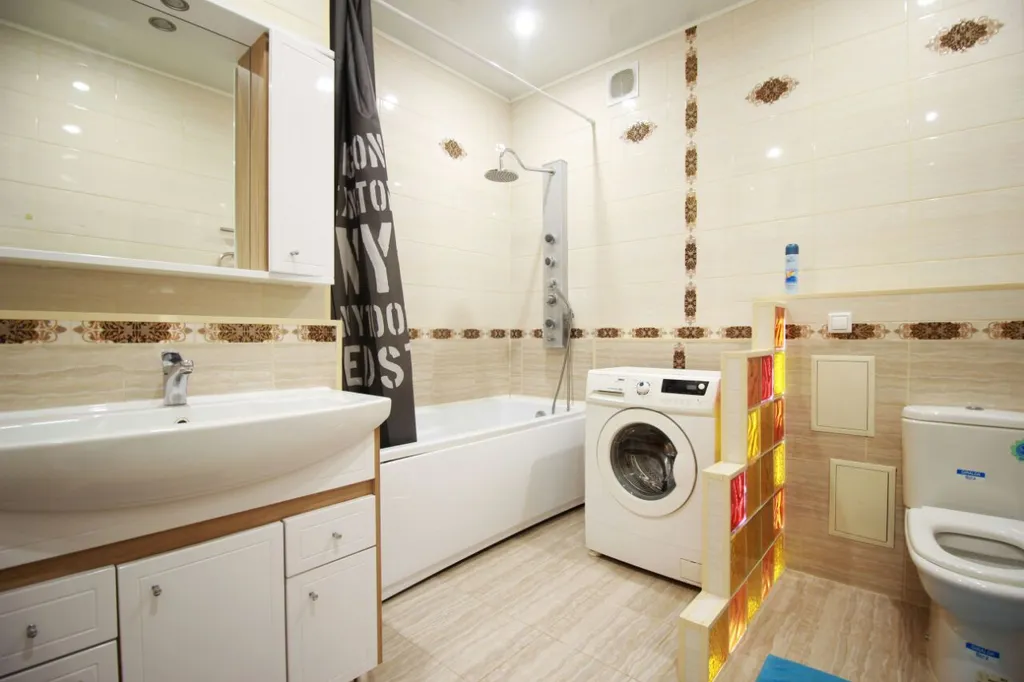 Большая двухкомнатная квартира в центре города с удобной транспортной доступностью