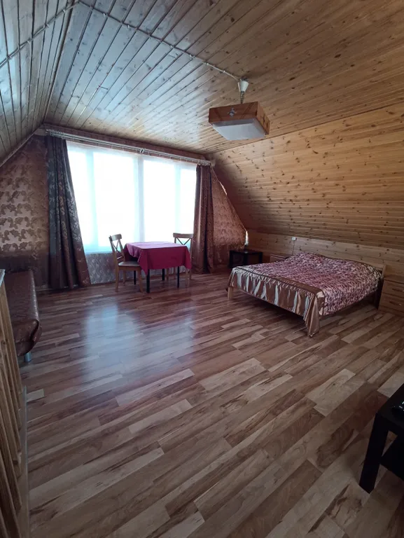 Коттедж 2-комнатный Дом — аренда посуточно в при железнодорожной станции Лосево