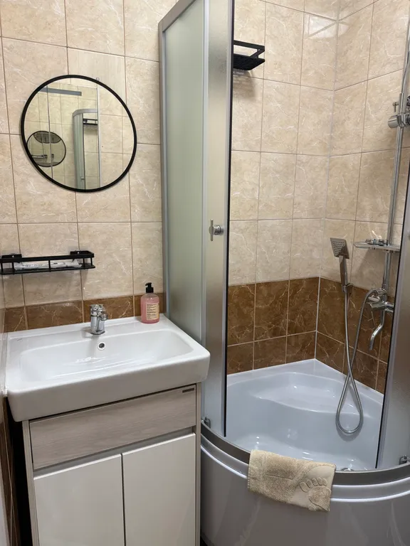 Квартира Апартаменты с бассейном на берегу моря — Севастополь