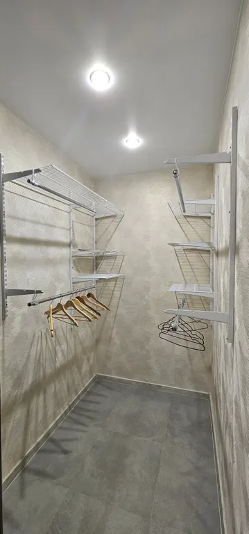 Квартира около ТЦ Аура